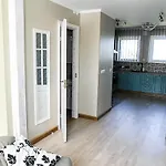 Pihtla Tee Kuelaliskorter 2 Курессааре