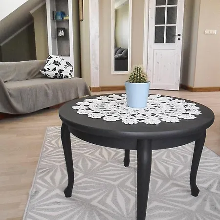 Pihtla Tee Kuelaliskorter 2 Appartement Kuressaare