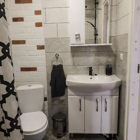 Appartement Pihtla Tee Kuelaliskorter 2
