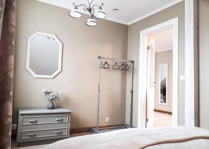 Pihtla Tee Kuelaliskorter 2