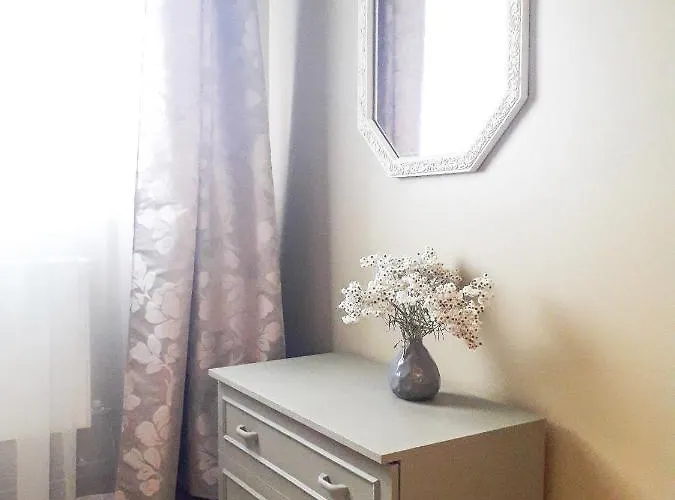 Pihtla Tee Kuelaliskorter 2 Kuressaare